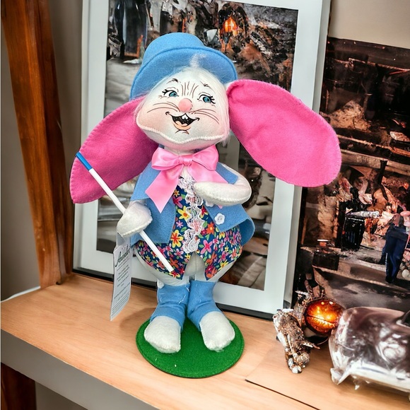 2 Annalee 12" Easter Parade Boy And Girl Bunny Rabbit In Blue Felt NWT 2019-2020 - Picture 3 of 16